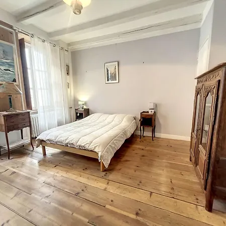 Maison De Charme Au Coeur Historique - 500m Plage, Jardin Prive, Wifi Gratuite - Fr-1-361-135 Ferienhaus Granville